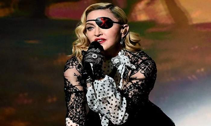 madonna-prohibe-moviles-770.jpg