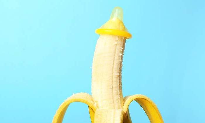 Preservativo-platano.jpg