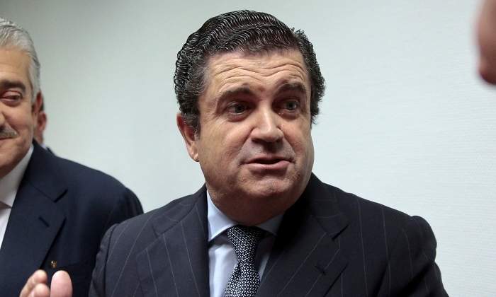 prado-borja-cerca-microfonos-reuters.jpg