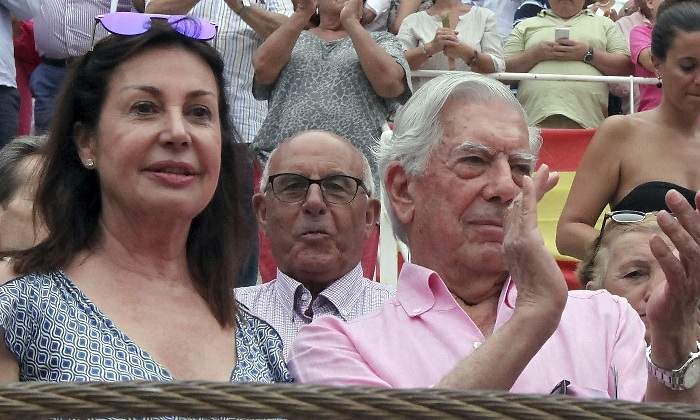 vargas-llosa-carmen-770.jpg