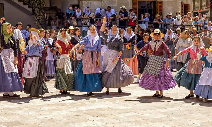 fiestas-turismo-770.jpg