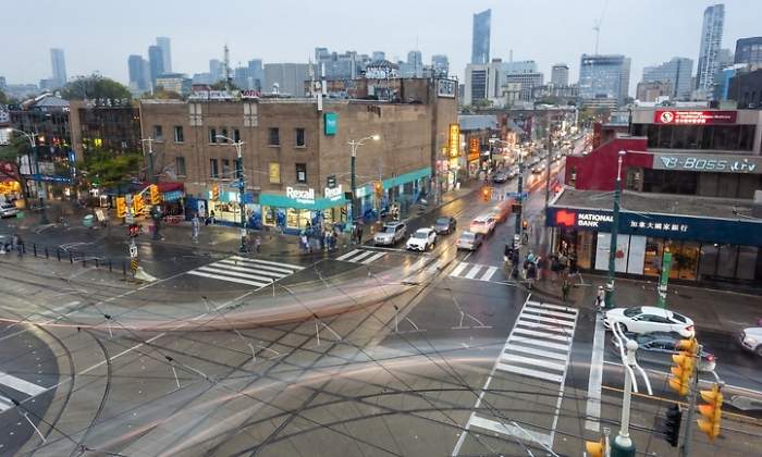 toronto-dreamstime.jpg