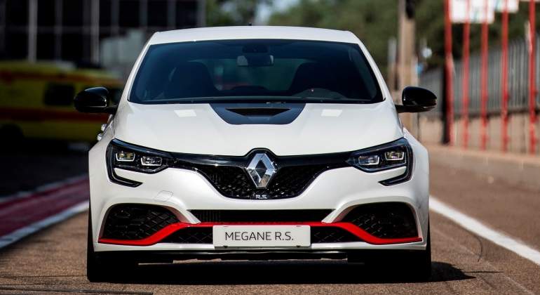 Nueva edicion limitada del Megane RS Trophy.