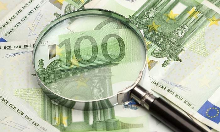 lupa-billetes-100euros.jpg
