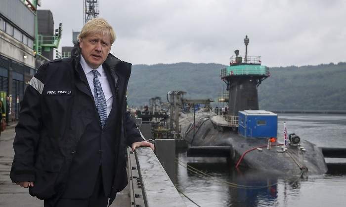 boris-johnson-chaqueta-primer-ministro-reino-unido-foto-oficial-770x420.jpg