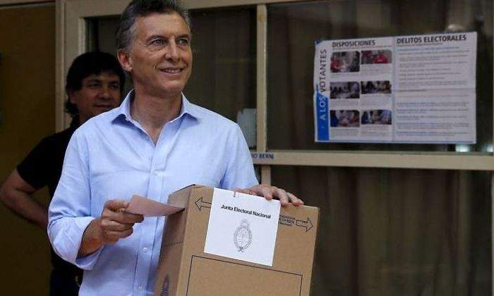 Macri-voto.jpg