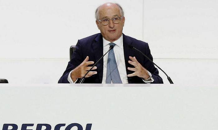 antonio-brufau-presidente-repsol-junta-accionistas-2017-efe.jpg