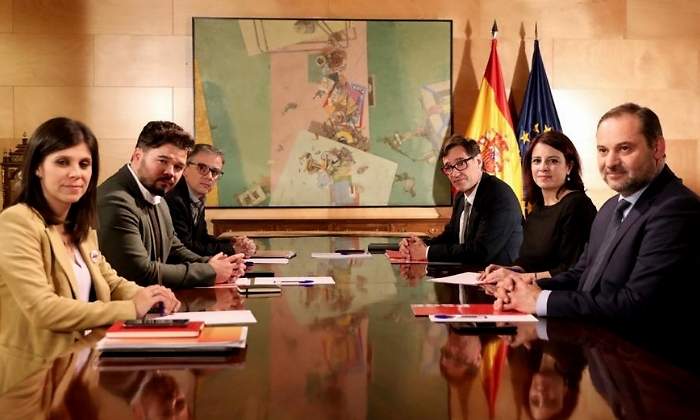 segunda-reunion-erc-psoe-investidura.jpg