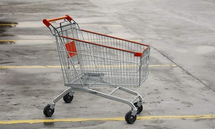 Carro-de-la-compra-en-aparcamiento-iStock.jpg