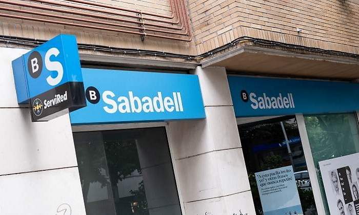 oficina-sucursal-sabadell.jpg