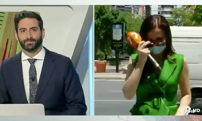 reportera-pillada-gafas.jpg