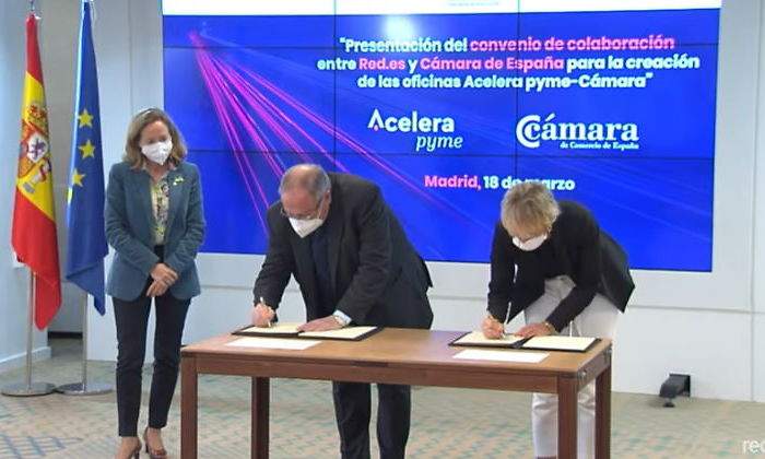 firma-convenio-camara-redes-770.jpg