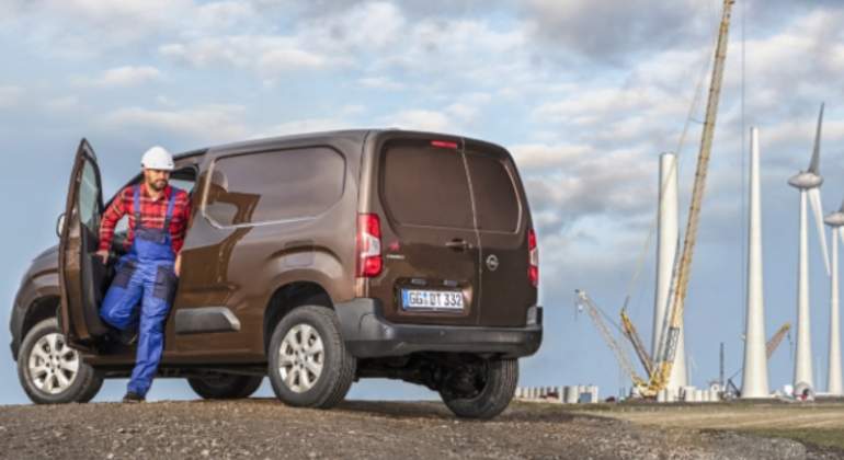 Versatilidad 'offroad' de la Combo de Opel.
