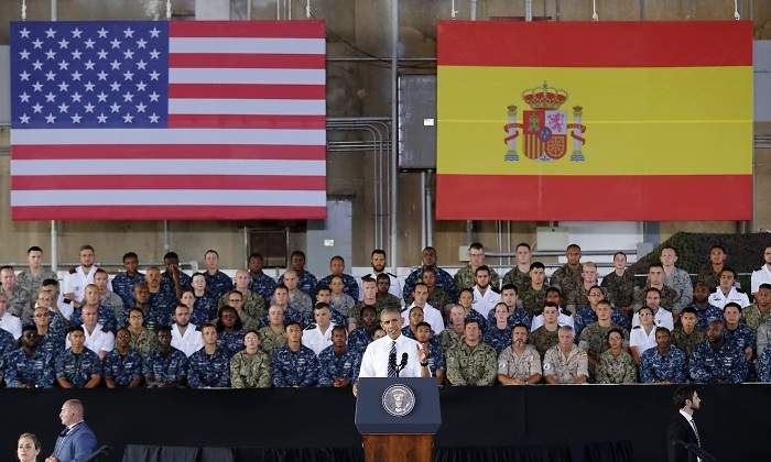 obama-rota-banderas-eeuu-espana-reuters.jpg