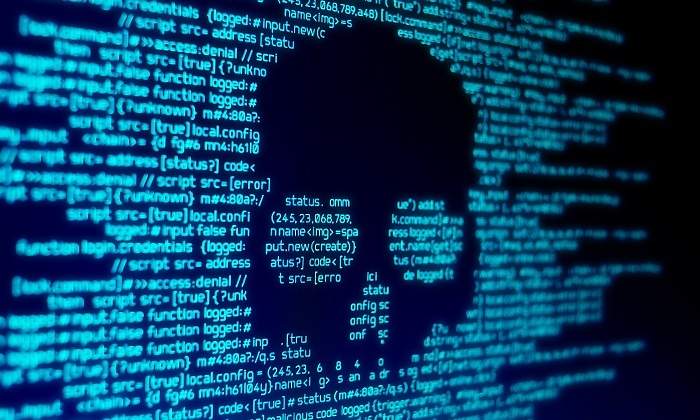 Calabera-sobre-un-codigo-iStock.jpg