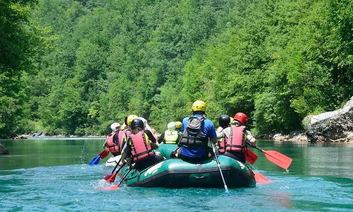 rafting-espana-dreamstime.jpg