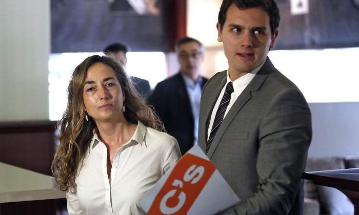 CAROLINA-PUNSET-ALBERT-RIVERA-EFE.jpg
