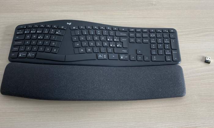 logitech-ergo-k860-1.jpg