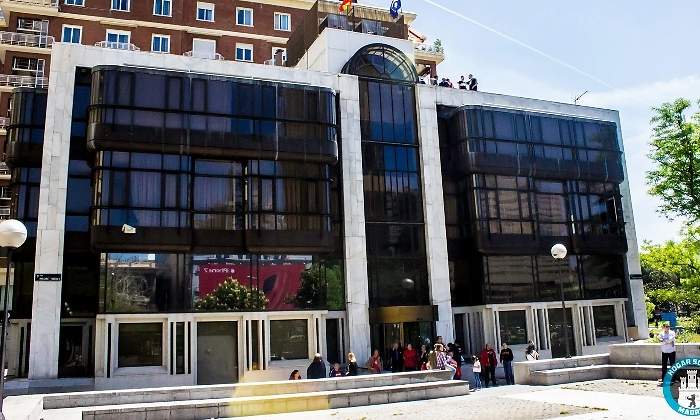 hogar-social-okupacion-banco-madrid.jpg