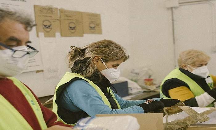 https___prensa.fundacionlacaixa.org_wp-content_uploads_2021_04_4-Presentacion-Ningun-Hogar-Sin-Alimentos.jpg
