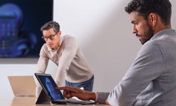teletrabajo-windows-microsoft-tableta-tecnologia.jpg