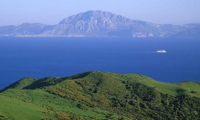 Gibraltar-Estrecho-Cadiz.jpg
