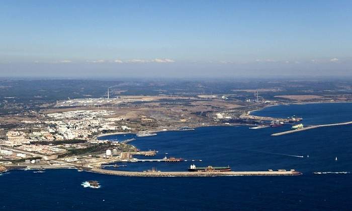 puerto-de-Sines-770-wikipedia.jpg