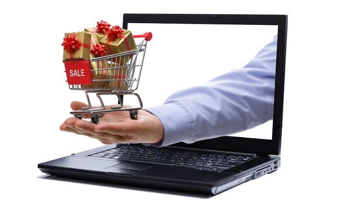 portatil-rebajas-dreamstime.jpg