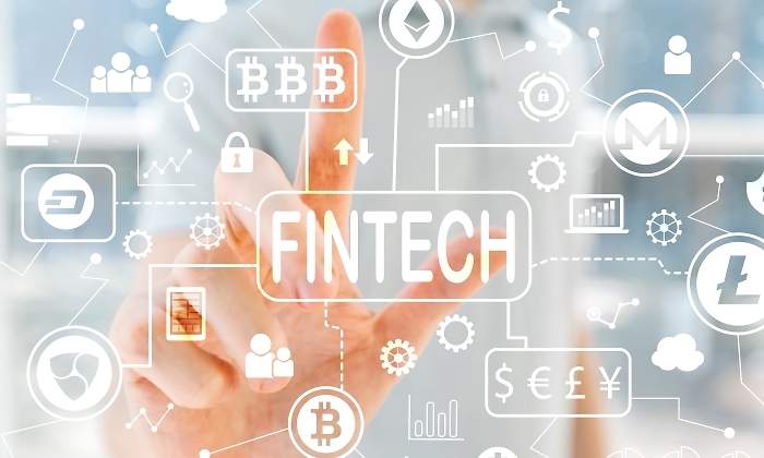 fintech-mano-clara.jpg