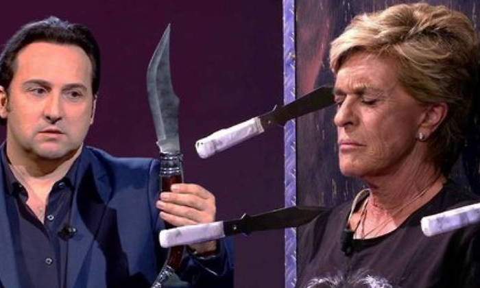 iker-jimenez-chelo-cuchillo-memes-770.jpg