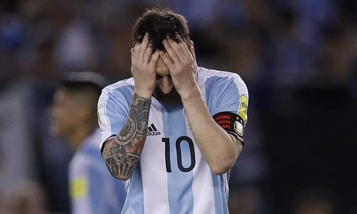 Messi-tapa-cabeza-2017-argentina-capitan-efe.jpg