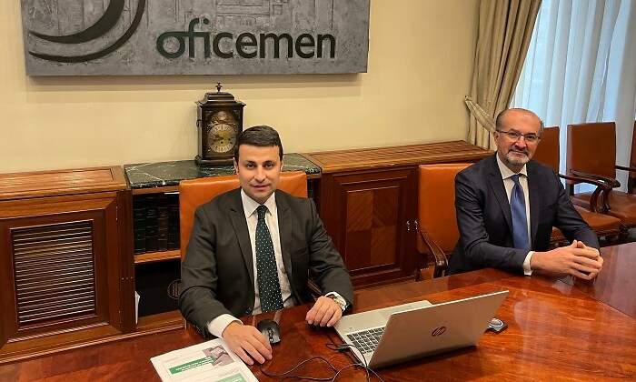 oficemen.jpg