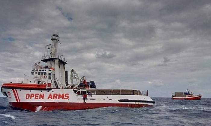 barco-open-arms-ep.jpg