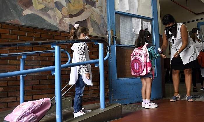 Escuelas-Covid.jpg