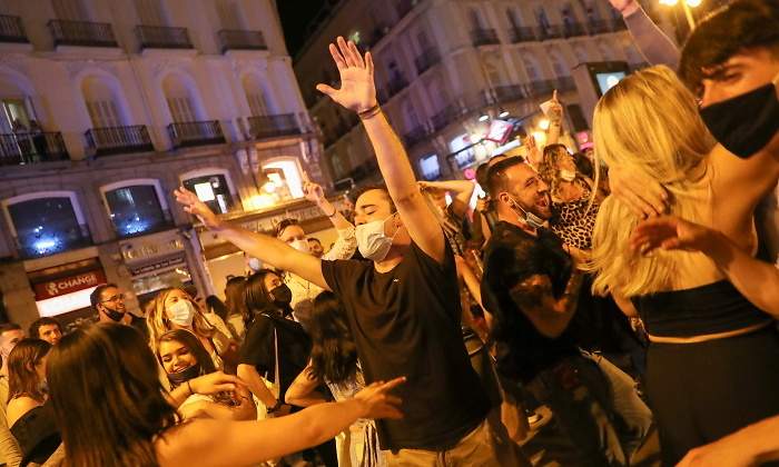 fin-estado-alarma-sol-madrid-2021-reuters.jpg