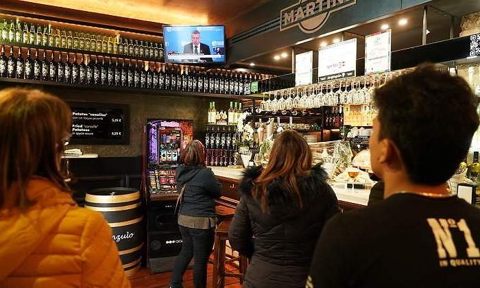 tele-bar-770.jpg