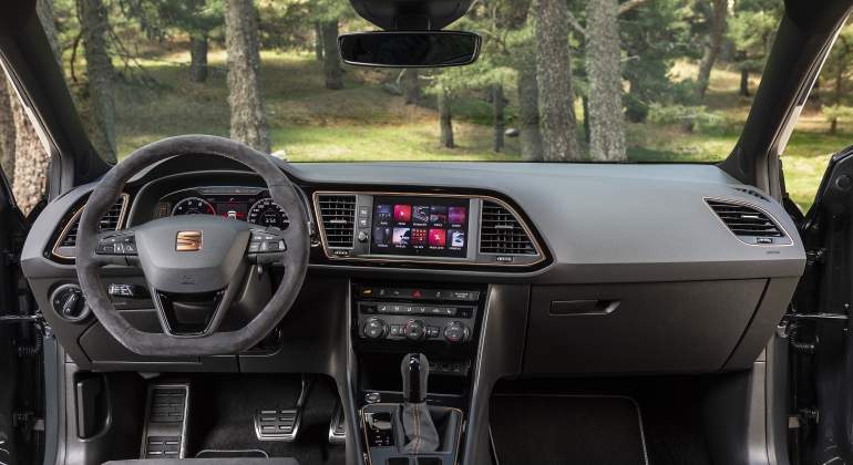 Interior del nuevo Cupra León ST.