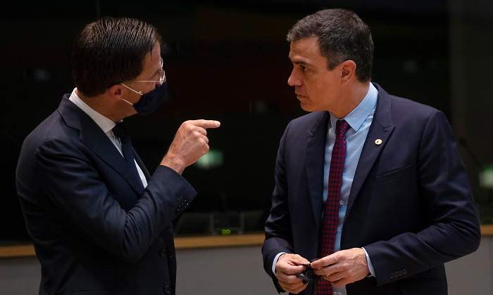 mark-rutte-pedro-sanchez-discuten-bruselas-reuters.jpg