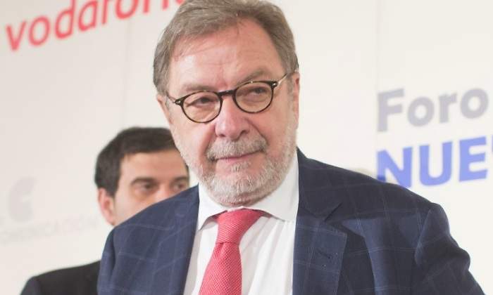 cebrian-juan-luis-cerca.jpg