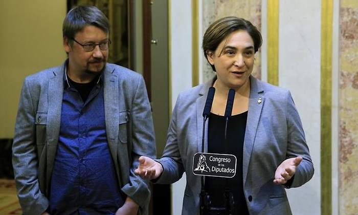 domenech-colau-efe.jpg