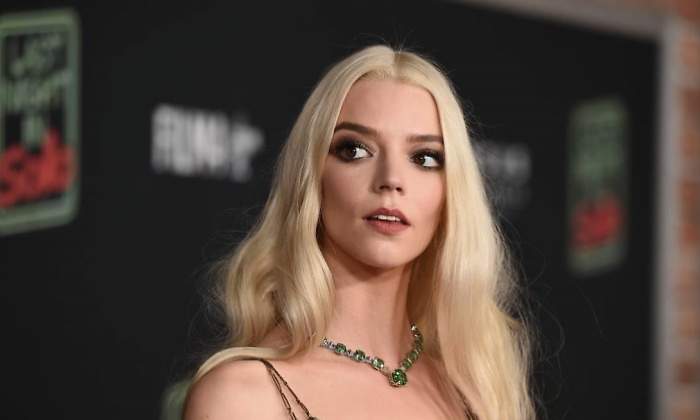 anya-taylor-dior-770.jpg