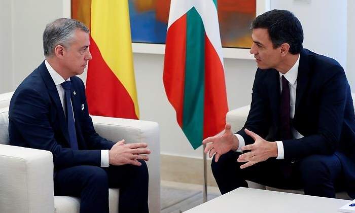 sanchez-urkullu-moncloa-efe.jpg