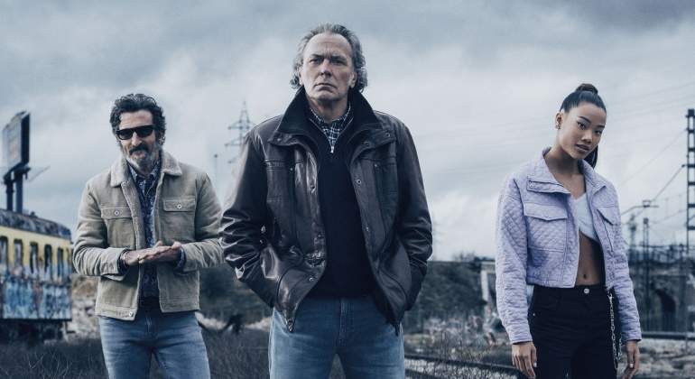 Telecinco vuelve a juntar a José Coronado y Luis Zahera en 'Entrevías', la nueva serie de Aitor Gabilondo - Ecoteuve.es