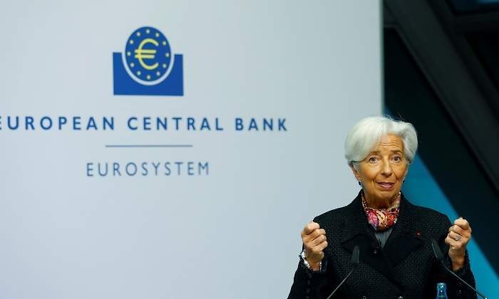 lagarde-punos.jpg