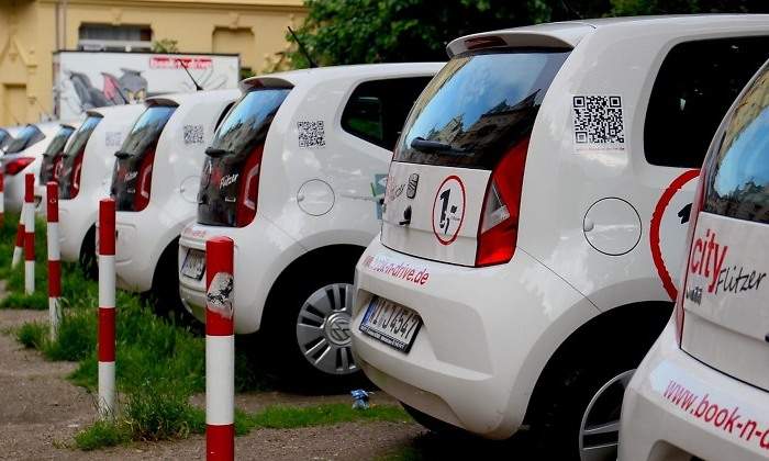 carsharing-1436203_1280-1.jpg