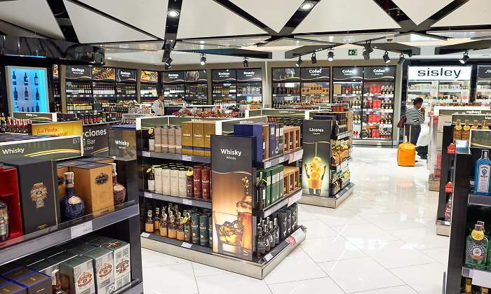 duty-free-el-prat-dreamstime-770x420.jpg