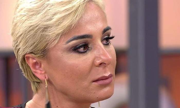 ana-maria-aldon-viva-la-vida.jpg