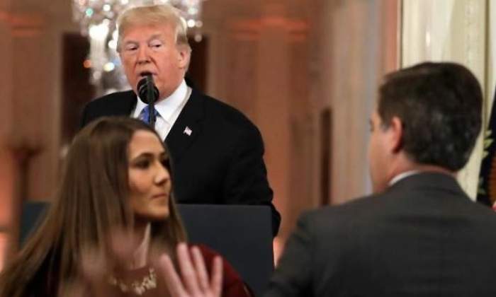 trump-donald-trump-cnn-jim-acosta.jpg