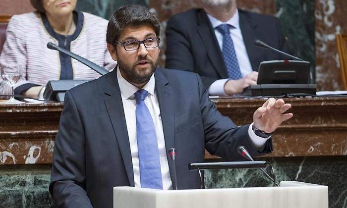 lopez-miras-27abril2017-murcia-efe.jpg