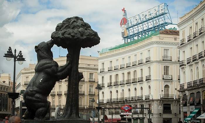 Madrid-Sol-Oso-Madrono.jpg